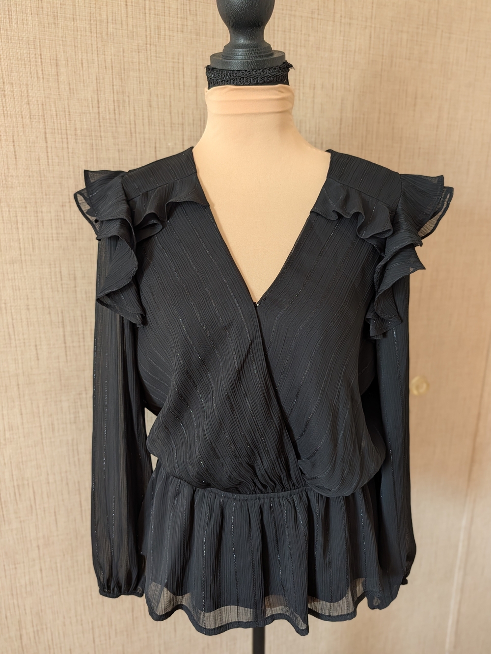 Simply Vera Vera Wang Black Ruffle-Sleeve V-Neck Blouse